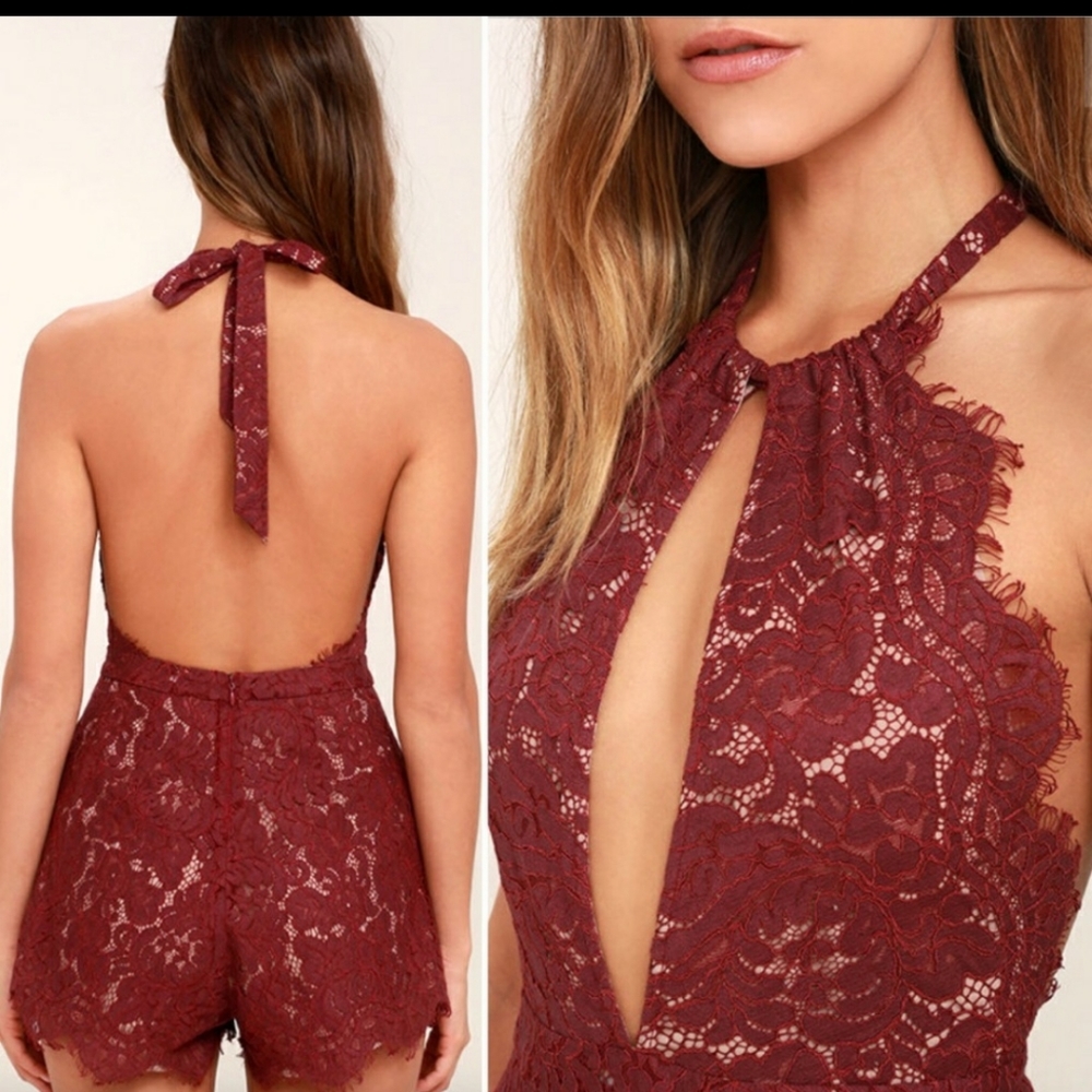 Lulus lace romper size medium 😍😍
